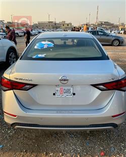 نیسان سێنترا